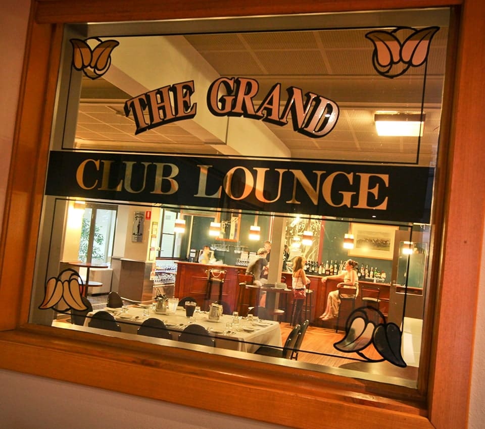 Club lounge 1